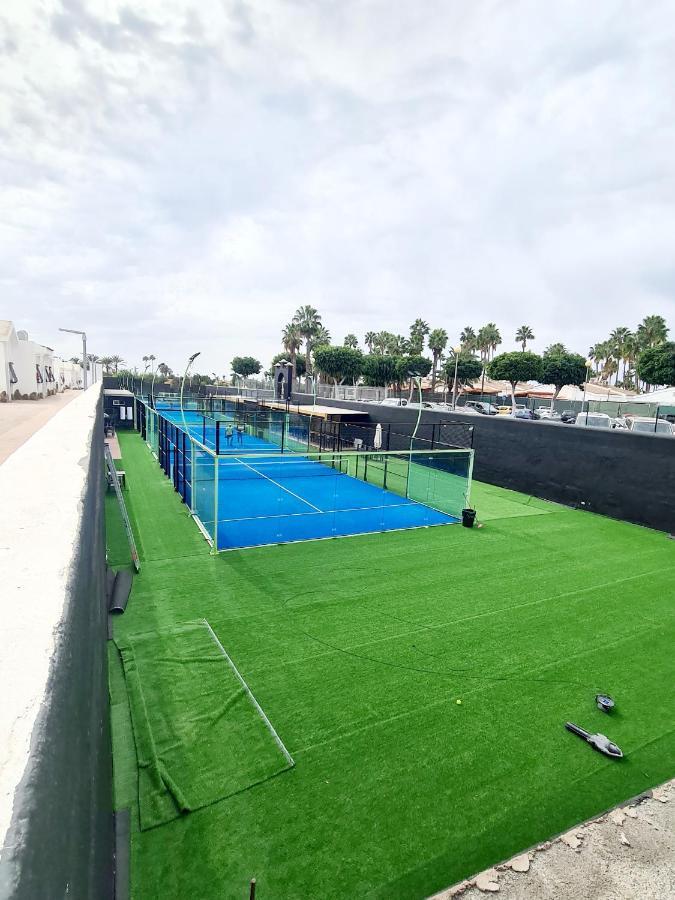 Luxury Poolside Holiday Home Maspalomas  Exterior photo