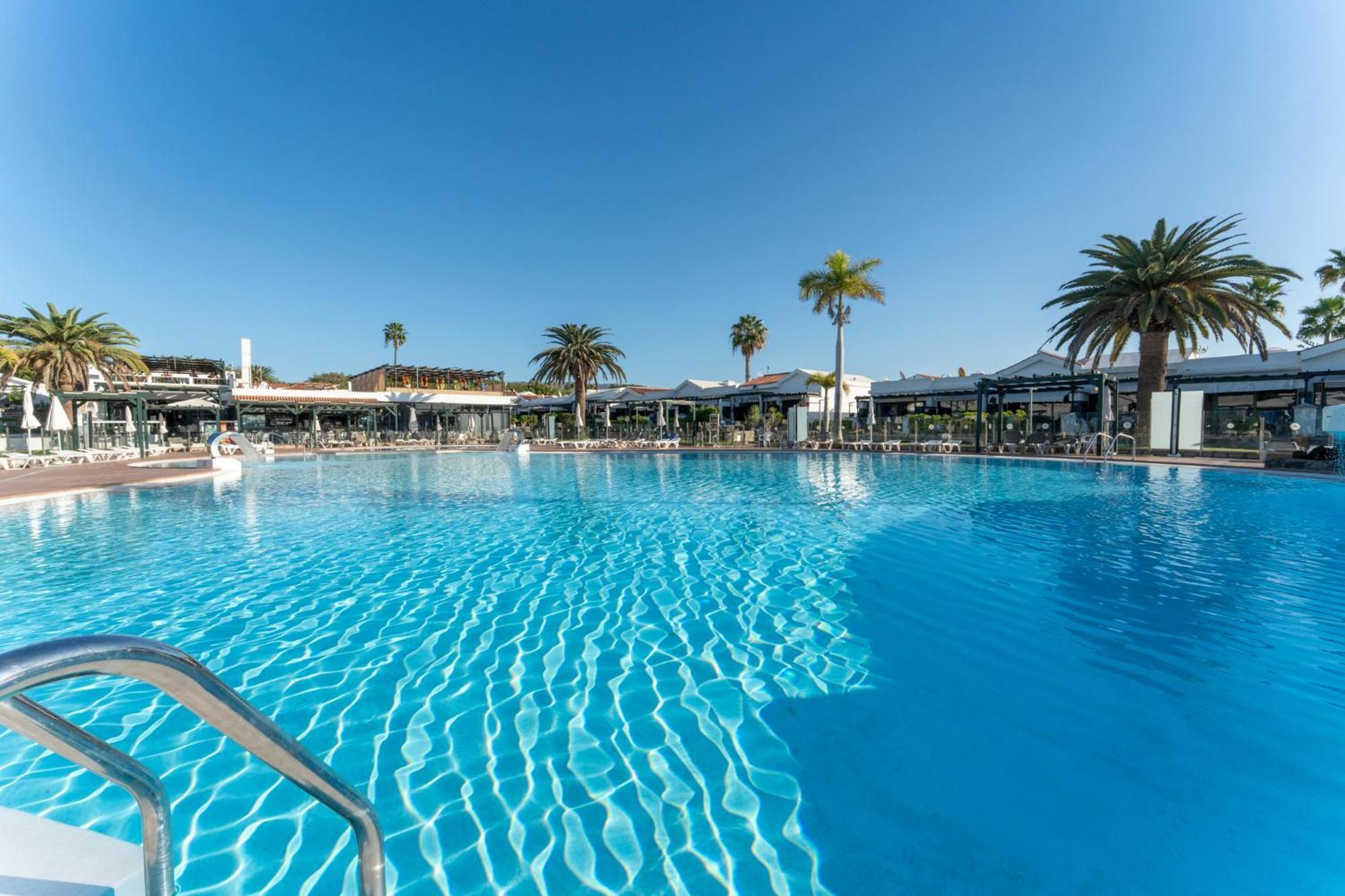 Luxury Poolside Holiday Home Maspalomas  Exterior photo